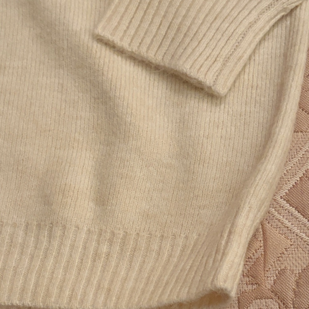 Mango Ivory and Navy V-neck Striped Sweater/NWT/L - Picture 12 of 15